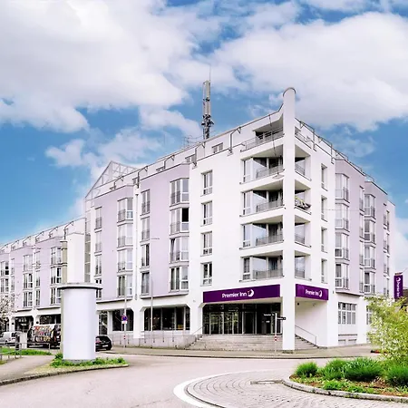 Premier Inn Stuttgart Bad Cannstatt-3